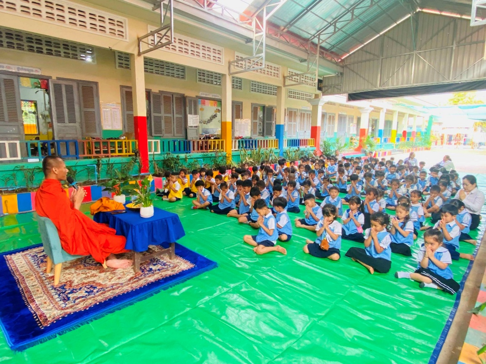 ការអប់រំសីលធម៌ សុជីវធម៌